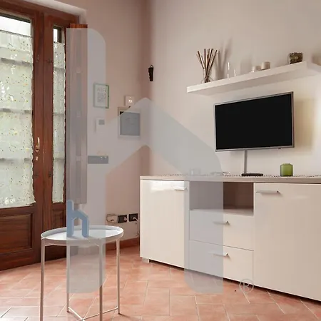 Homiday - Tuscany House - Parcheggio E Giardino Privato بيت للعطل